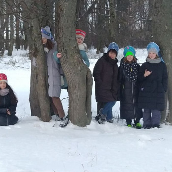 Фотосессия в зимнем лесу “В чертогах Матушки Зимы”